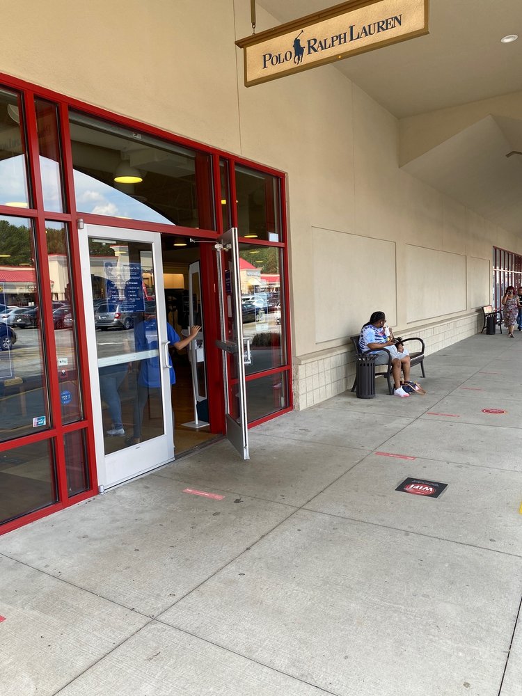 POLO RALPH LAUREN Updated September 2024 19 Photos & 14 Reviews