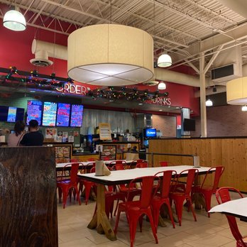 LA Crawfish - First time it's super clean in here! Can't wait for our order! - Vietnamese Near Me - San Antonio, Texas