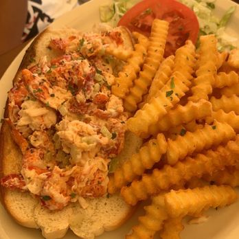 Coconuts - Lobster Roll - Seafood Near Me - Fort Lauderdale, Florida
