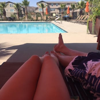 Oak Springs Ranch - Kickin' it at the pool - Apartments Near Me - Wildomar, California