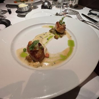 Gary Danko - Seared Sea Scallops - New American Near Me - San Francisco, California Gary Danko - Seared Sea Scallops - New American Near Me - San Francisco, California