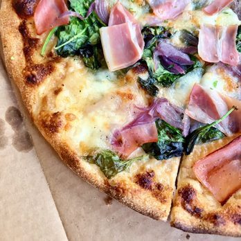 900 Degrees Neapolitan Pizzeria - Had and spinach pizza - Pizza Near Me - Manchester, New Hampshire 900 Degrees Neapolitan Pizzeria - Had and spinach pizza - Pizza Near Me - Manchester, New Hampshire