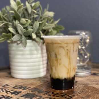 Buddy's Lounge - a cold drink on a table - Bubble Tea Near Me - Portland, Oregon Buddy's Lounge - a cold drink on a table - Bubble Tea Near Me - Portland, Oregon
