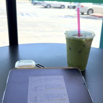 Coffee42go - Iced Banana Crme Matcha - Coffee & Tea Near Me - Anaheim, California Coffee42go - Iced Banana Crme Matcha - Coffee & Tea Near Me - Anaheim, California