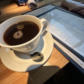 Au Cheval - French Press Coffee - Bars Near Me - Chicago, Illinois