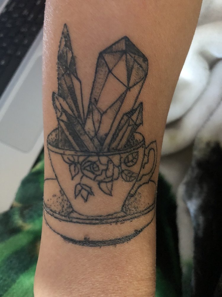 NEW ADDICTION TATTOO 15 Photos & 10 Reviews 1500 Atwood Ave