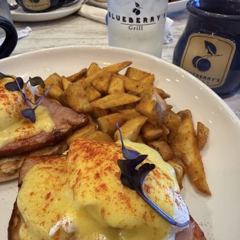 Blueberry's Grill - Breakfast & Brunch Near Me - Myrtle Beach, South Carolina