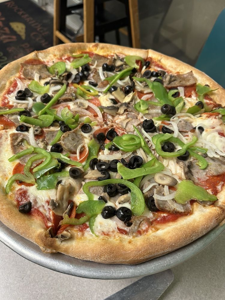 Food from Rockbridge County Pizza Pasta & Subs