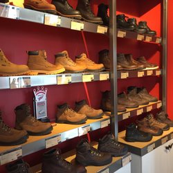 Red Wing - Shoes on shoes on shoes