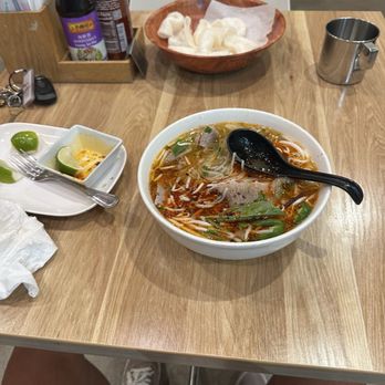 Lotus & Light - Food and ambiance - Vietnamese Near Me - Burbank, California