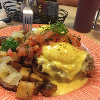 My Cafe - Kalua pig Benedict (I can't get enough) - Breakfast & Brunch Near Me - Kapolei, Hawaii My Cafe - Kalua pig Benedict (I can't get enough) - Breakfast & Brunch Near Me - Kapolei, Hawaii