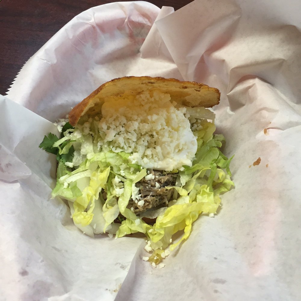 Carnitas gordita