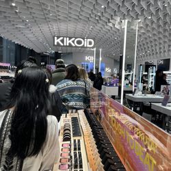 Kiko - Line for the engraving station