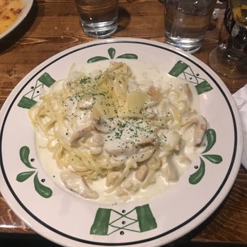 Nonna's By So Italian - Chicken Alfredo - Italian Near Me - Plainfield, Indiana Nonna's By So Italian - Chicken Alfredo - Italian Near Me - Plainfield, Indiana