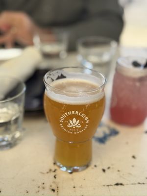 Southerleigh Fine Food & Brewery by null