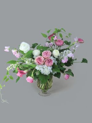 Artsy Flora Floral Boutique - Midtown West, 507 W 42nd St