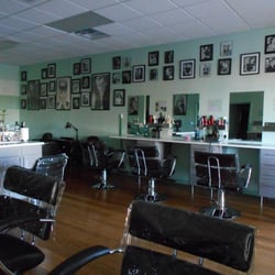 Salon Hollywood