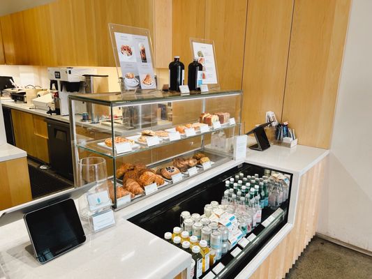 Blue Bottle Coffee by null