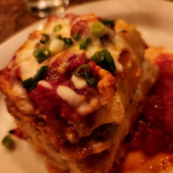 Sorci's Italian Cafe & Enoteca - Lasagna with all the chopped green onions on top. Really? - Italian Near Me - Sumner, Washington