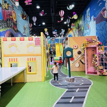 Funhouse Factory - Indoor Playcenter Near Me - San Fernando Valley, California Funhouse Factory - Indoor Playcenter Near Me - San Fernando Valley, California