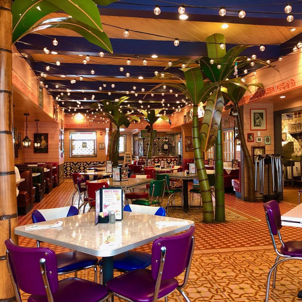 Chuy's - Notice how empty it was. Absolutely no reason for the horrible service. - Tex-Mex Near Me - Charlotte, North Carolina Chuy's - Notice how empty it was. Absolutely no reason for the horrible service. - Tex-Mex Near Me - Charlotte, North Carolina