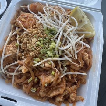 Pattaya Thai Cuisine - Chicken and Shrimp Pad Thai - Thai Near Me - Wasilla, Alaska Pattaya Thai Cuisine - Chicken and Shrimp Pad Thai - Thai Near Me - Wasilla, Alaska