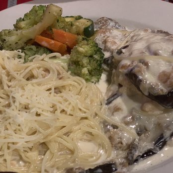Belluccis Italian - Chicken Vesuvio - Italian Near Me - Midlothian, Texas