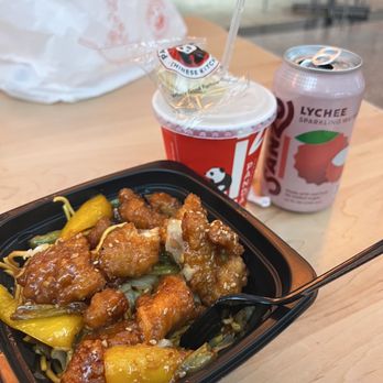 Panda Express - Honey sesame chicken bowl - Fast Food Near Me - Chicago, Illinois