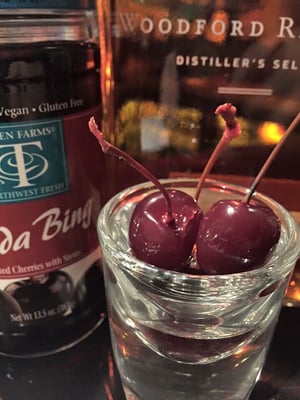 Laszlo's Iron Skillet Food Truck by null