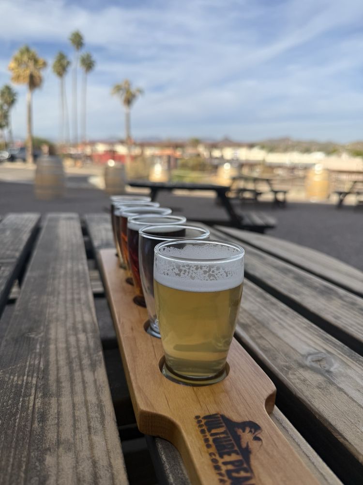 Vulture Peak Brewing Logo