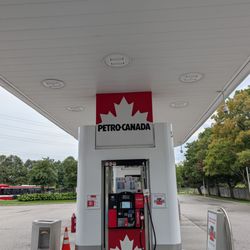 Petro-Canada - Gas pump