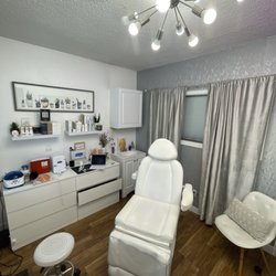 Lumé Med Spa - Treatment Room