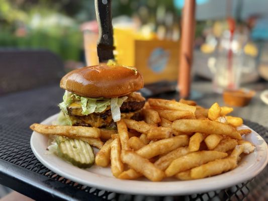 The Lookout Bar and Grill