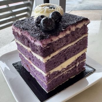 Yava Bakery And Cafe - Blueberry cake - Bakeries Near Me - Fresno, California