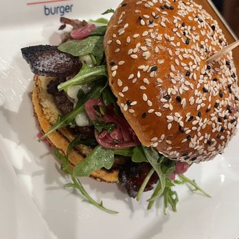 Gordon Ramsay Burger Las Vegas - 24 Hour Burger - Burgers Near Me - Las Vegas, Nevada Gordon Ramsay Burger Las Vegas - 24 Hour Burger - Burgers Near Me - Las Vegas, Nevada