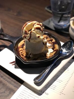 The Tavern at Lakeside by null