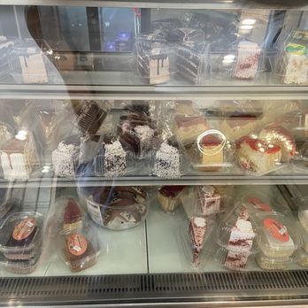 Pizza Del Valle - Cake display - Pizza Near Me - New York, New York Pizza Del Valle - Cake display - Pizza Near Me - New York, New York