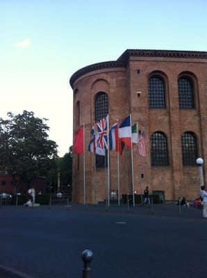 Konstantin-Basilika (Evangelische Kirche zum Erlöser)- Evangelische Kirchengemeinde Trier by null