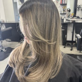 Vivian Nguyen - Hair Stylists Near Me Vivian Nguyen - Hair Stylists Near Me