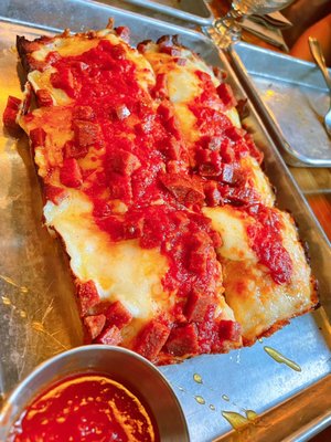 Kōbo Pizza by null