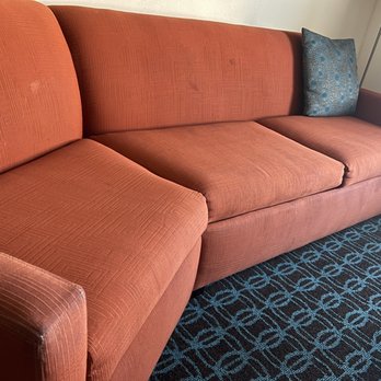 Fairfield By Marriott - Need an antibiotic after sitting on this filthy couch. - Hotels Near Me - Fort Walton Beach, Florida