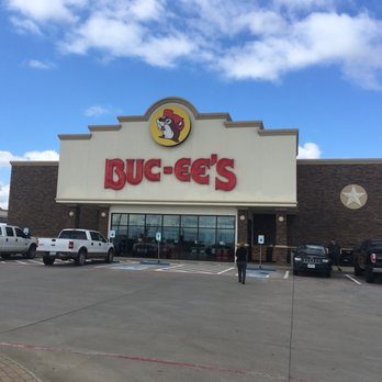 Buc-ee's - Buc-ee's - Gas Stations Near Me - Terrell, Texas