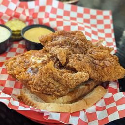 The boneless chicken thighs are absolutely delicious.