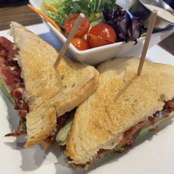 Cold Beers & Cheeseburgers - BaconLT with a side salad - American Near Me - Surprise, Arizona Cold Beers & Cheeseburgers - BaconLT with a side salad - American Near Me - Surprise, Arizona