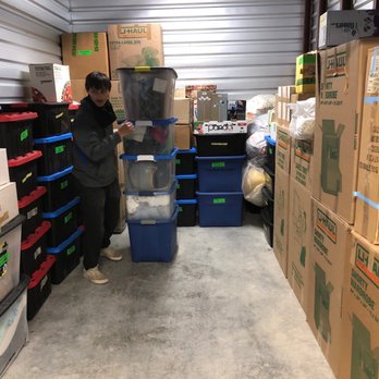 Storage Center - Partially filled 10x15 unit - Self Storage Near Me - Sioux Falls, South Dakota Storage Center - Partially filled 10x15 unit - Self Storage Near Me - Sioux Falls, South Dakota