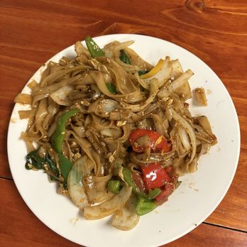 Jasmine Thai Cuisine - Drunken noodles - Thai Near Me - Chesapeake, Virginia Jasmine Thai Cuisine - Drunken noodles - Thai Near Me - Chesapeake, Virginia