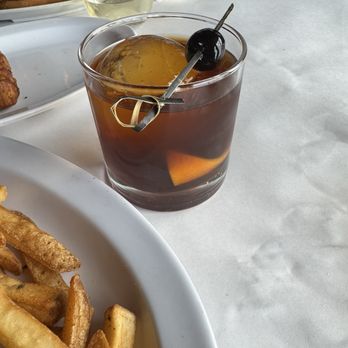 Burlew's Seafood and Steak - Old Fashioned - Seafood Near Me - Keyport, New Jersey