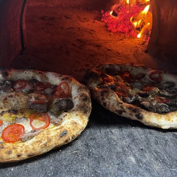 Salty's Wood Fired - Pizza Near Me Salty's Wood Fired - Pizza Near Me