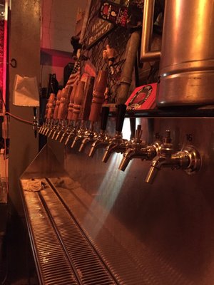 Bridge and Tunnel Brewery by null