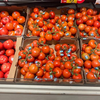Stop & Shop - Bruise-free tomatoes! - Grocery Near Me - Bay Shore, New York Stop & Shop - Bruise-free tomatoes! - Grocery Near Me - Bay Shore, New York